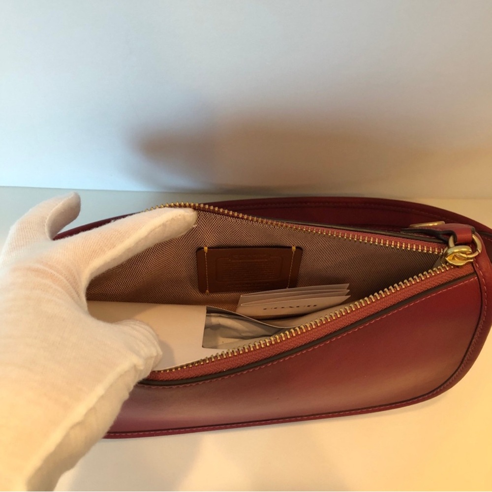 NWT Coach C0638 Glovetanned Leather Swinger Bag with 2 Straps - Rouge, Authentic - Picture 8 of 8